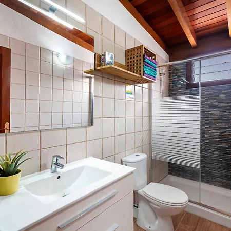 Vakantiehuis Casa Frente Al Mar La Ponderosa Caleta de Interián